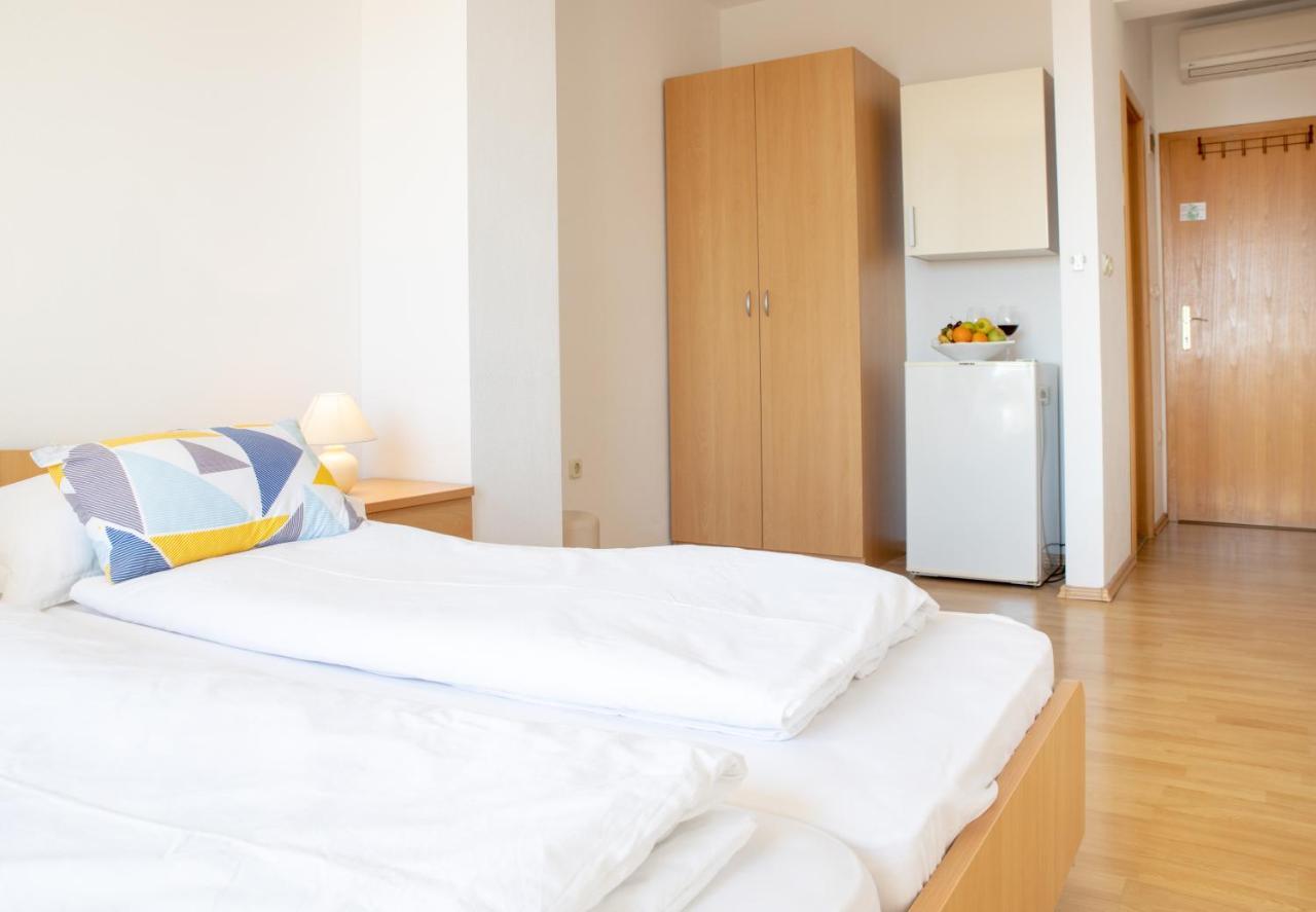 Steko Accomodations Makarska Zewnętrze zdjęcie